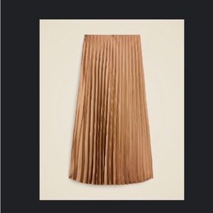 JCrew Gwyneth Pleated Skirt. Camel color. Size medium, but fits like a large
